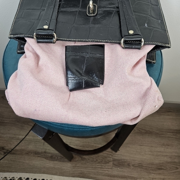 Dooney & Bourke Satchel Handbag Black Croc Embossed Leather Reversible Clip Lock - Picture 13 of 13